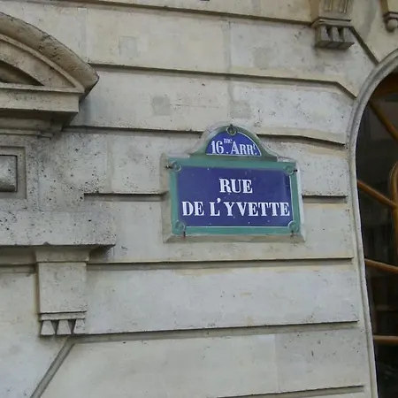 Appartement Refait A Neuf 16 Dernier Etage - 2p Paris